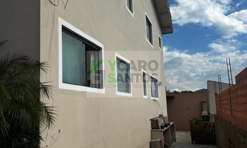 Sobrado 03 dorm (01 suíte) Financia/Permuta