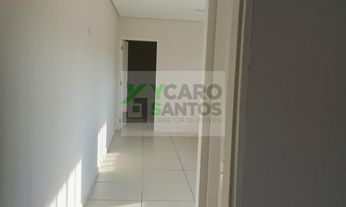 Sobrado em Cotia - 04 dormitórios