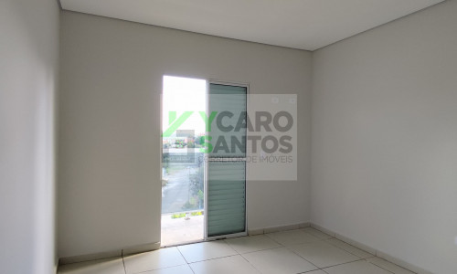 Sobrado em Cotia - 04 dormitórios