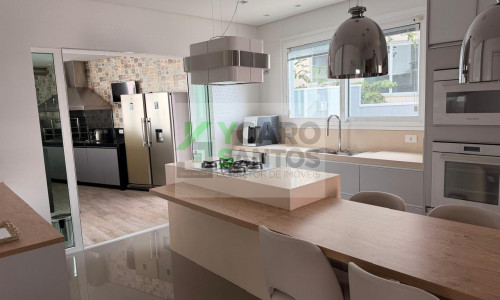 CASA DE ALTO PADRÃO - RESERVA SANTA MARIA