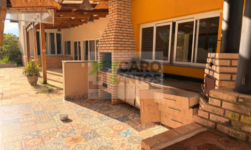 SANTA ADÉLIA - LOCAÇÃO - 03 DORM PISCINA